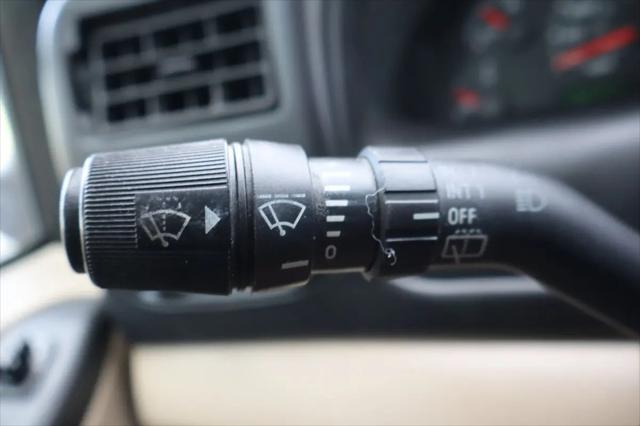 2005 Ford Excursion Eddie Bauer