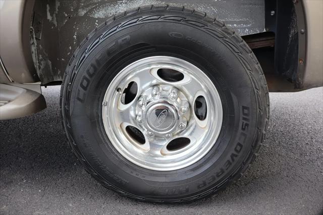 2005 Ford Excursion Eddie Bauer