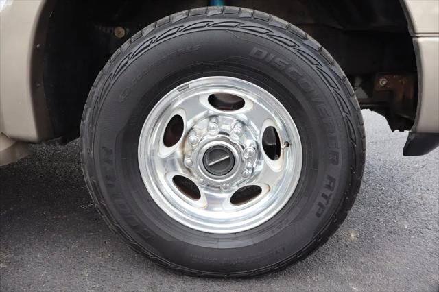 2005 Ford Excursion Eddie Bauer