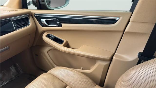 2016 Porsche Macan S