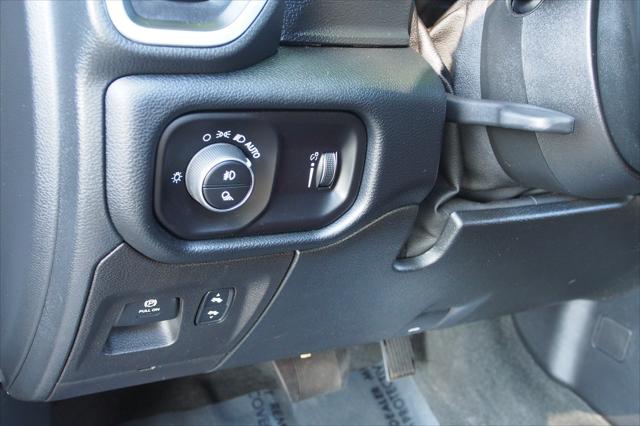 2021 Ram 1500 Big Horn Crew Cab 4x4 5'7" Box