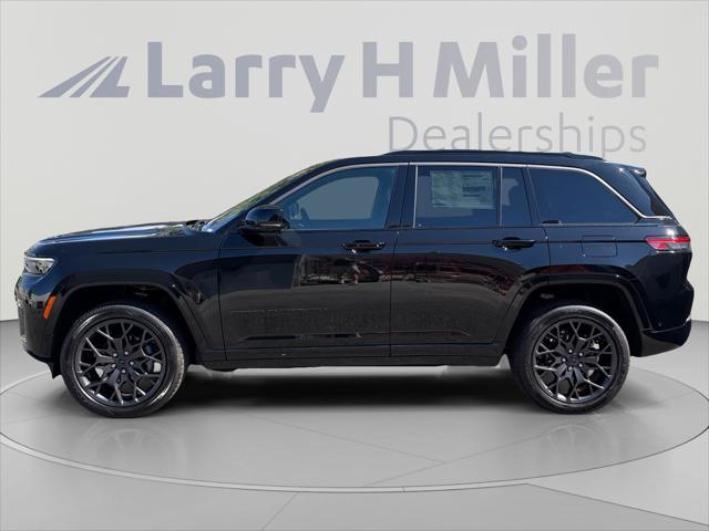 2027 Jeep Grand Cherokee GRAND CHEROKEE SUMMIT 4X4 2027 Jeep Grand Cherokee GRAND CHEROKEE SUMMIT 4X4