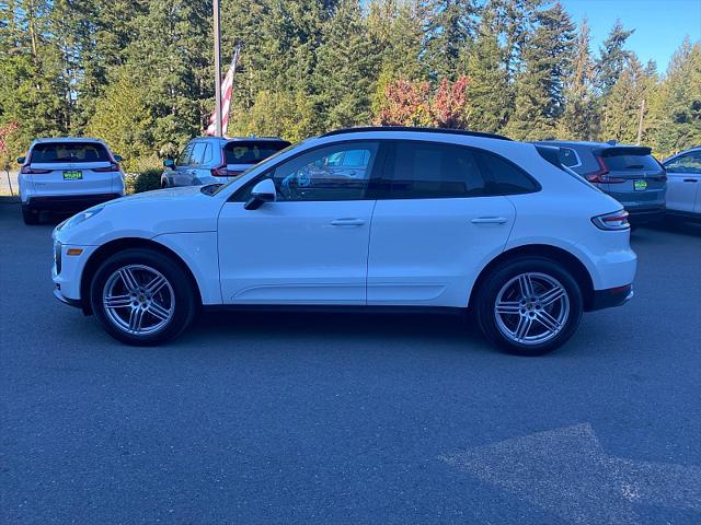 2021 Porsche Macan Unknown
