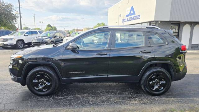 2015 Jeep Cherokee Sport