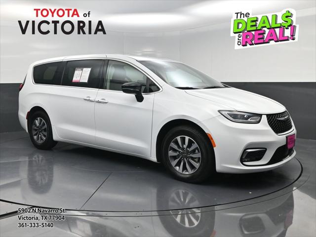 2024 Chrysler Pacifica Hybrid Select for sale in Victoria, TX