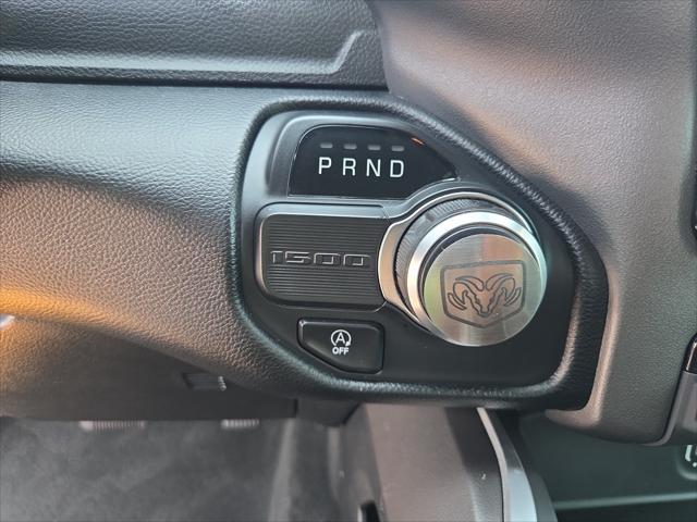 2021 Ram 1500 Big Horn Crew Cab 4x2 5'7" Box