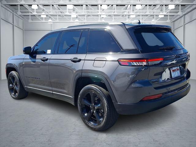 2025 Jeep Grand Cherokee Limited 4x4 2025 Jeep Grand Cherokee Limited 4x4