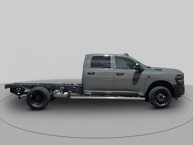 2026 RAM 3500 Chassis RAM 3500 TRADESMAN CREW CAB CHASSIS 4X4 60 CA