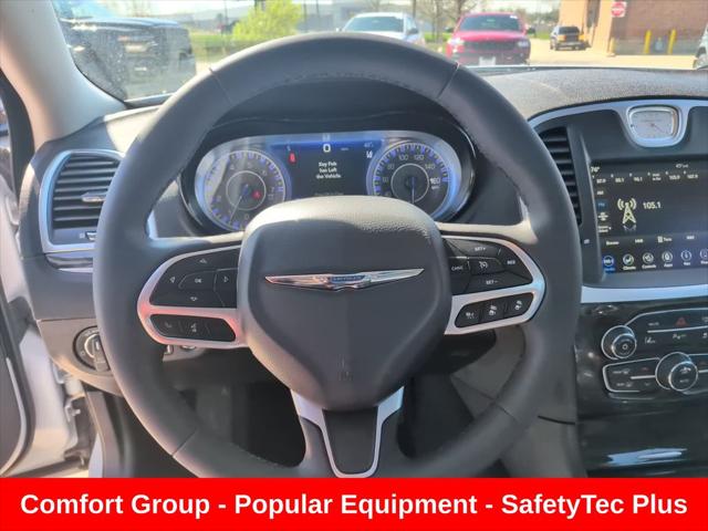 2023 Chrysler 300 Touring-L