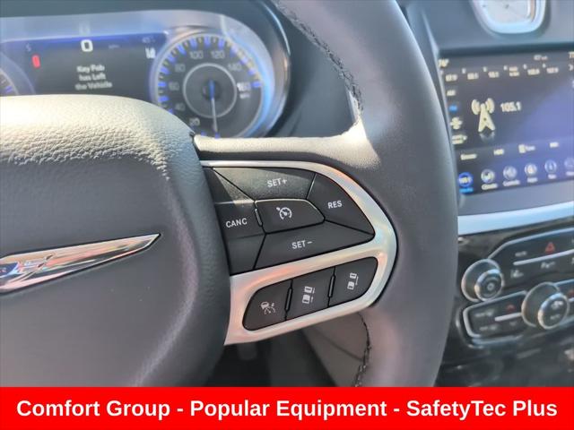 2023 Chrysler 300 Touring-L