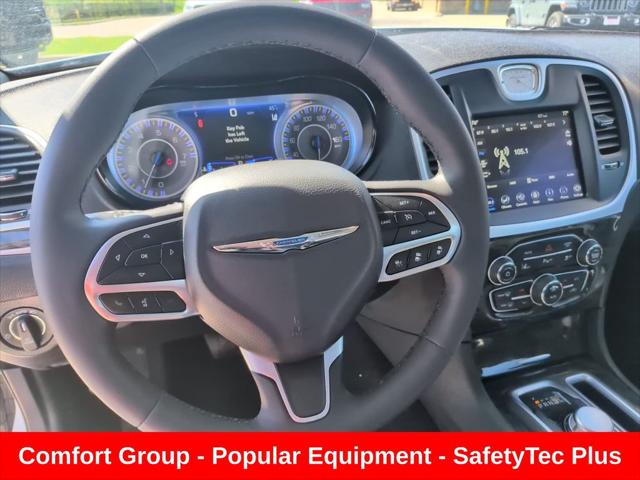 2023 Chrysler 300 Touring-L