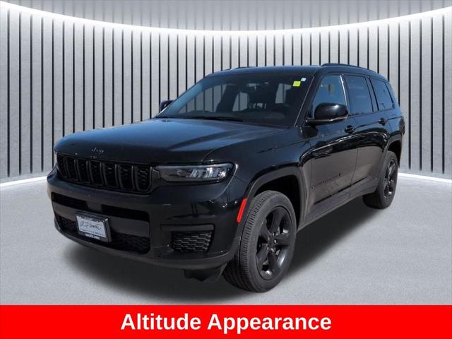 2022 Jeep Grand Cherokee L Altitude 4x4 for sale in St Charles, IL