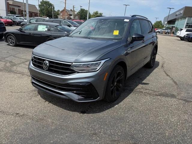 2023 Volkswagen Tiguan 2.0T SE R-Line Black 2023 Volkswagen Tiguan 2.0T SE R-Line Black