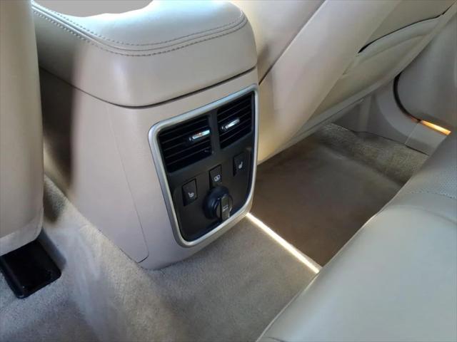 2012 Chrysler 300 C