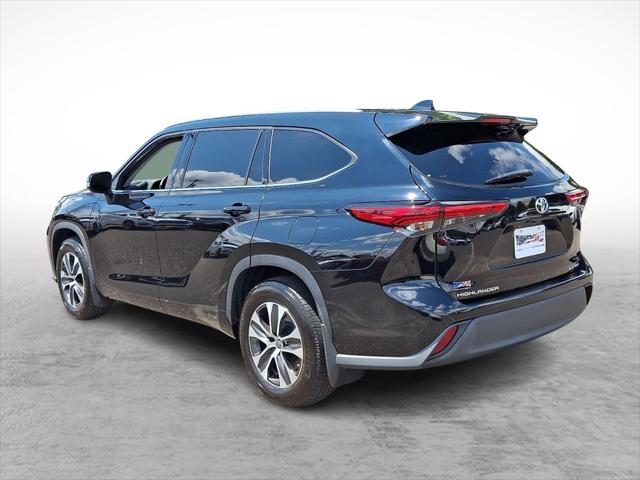 2022 Toyota Highlander XLE 2022 Toyota Highlander XLE