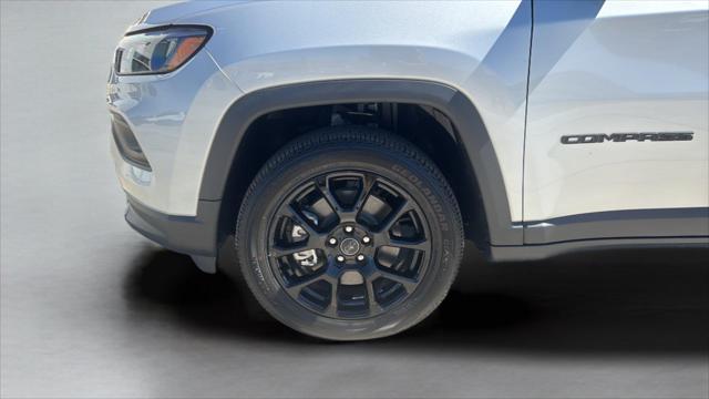 2026 Jeep Compass Latitude Altitude