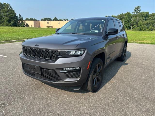 2024 Jeep Grand Cherokee Limited 4x4 2024 Jeep Grand Cherokee Limited 4x4