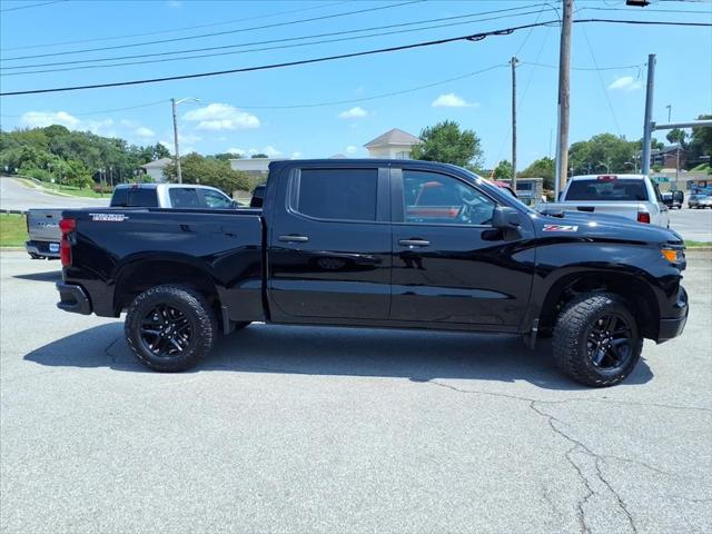 2024 Chevrolet Silverado 1500 4WD Crew Cab Short Bed Custom Trail Boss