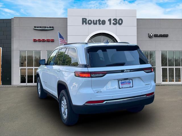 2024 Jeep Grand Cherokee Laredo 4x4 2024 Jeep Grand Cherokee Laredo 4x4