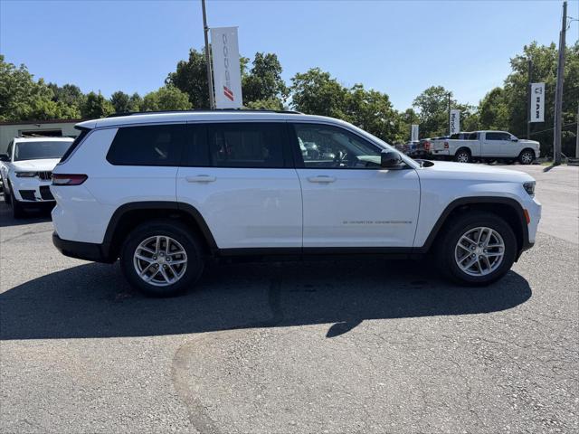 2023 Jeep Grand Cherokee L Laredo X 4x4 2023 Jeep Grand Cherokee L Laredo X 4x4