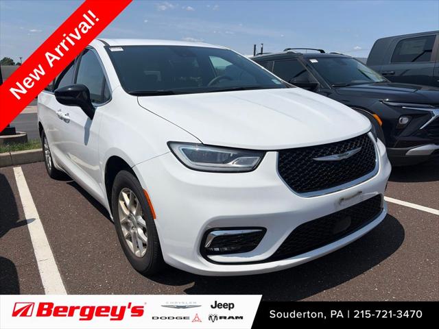 2025 Chrysler Pacifica Select 2025 Chrysler Pacifica Select