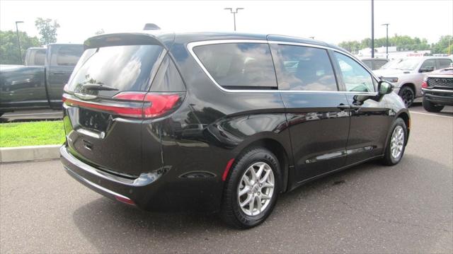 2025 Chrysler Pacifica Select 2025 Chrysler Pacifica Select
