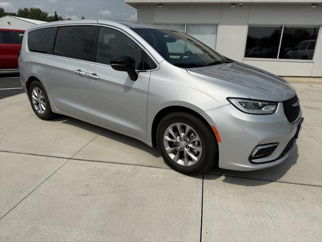 2026 Chrysler Pacifica Limited for sale in Kimball, MN