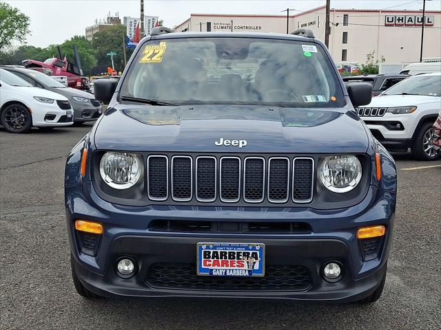 2022 Jeep Renegade Latitude 4x4 2022 Jeep Renegade Latitude 4x4