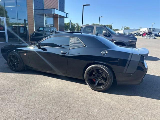 2016 Dodge Challenger R/T Scat Pack