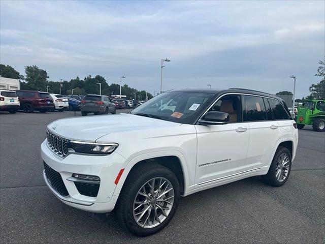 2025 Jeep Grand Cherokee Summit 4x4 2025 Jeep Grand Cherokee Summit 4x4