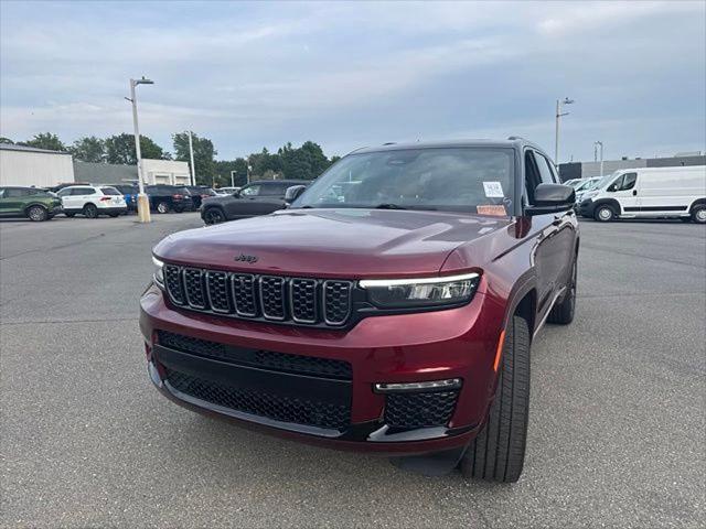 2025 Jeep Grand Cherokee L Summit 4x4 2025 Jeep Grand Cherokee L Summit 4x4