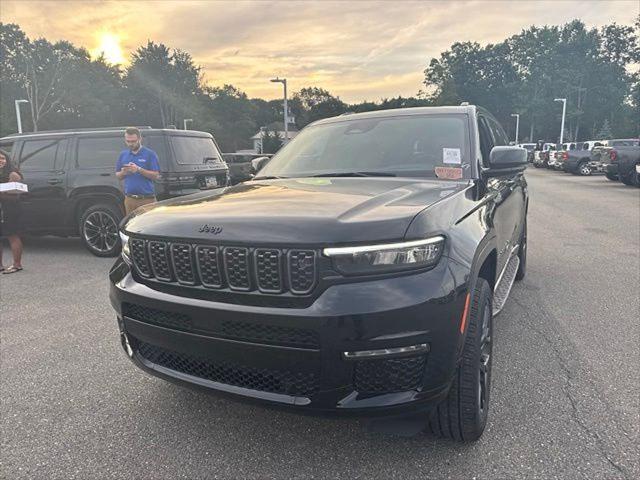2025 Jeep Grand Cherokee L Summit Reserve 4x4 2025 Jeep Grand Cherokee L Summit Reserve 4x4