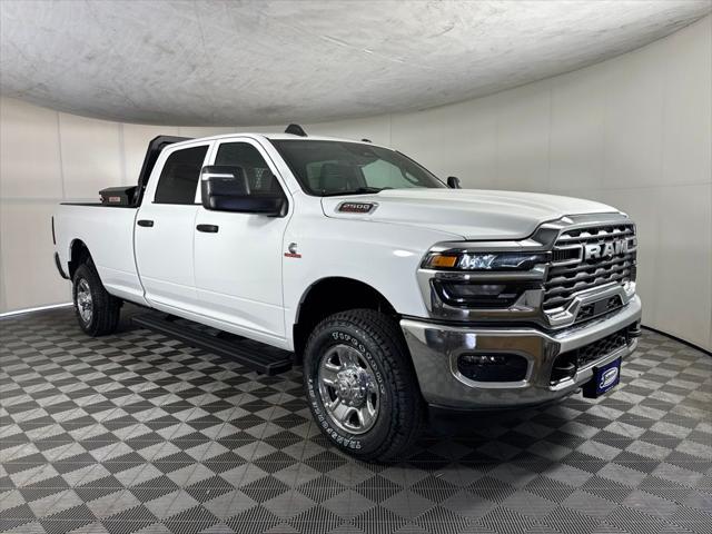 2026 RAM 2500 RAM 2500 TRADESMAN CREW CAB 4X4 8 BOX 2026 RAM 2500 RAM 2500 TRADESMAN CREW CAB 4X4 8 BOX