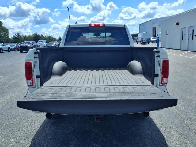 2018 Ram 1500 Laramie Crew Cab 4x4 57 Box