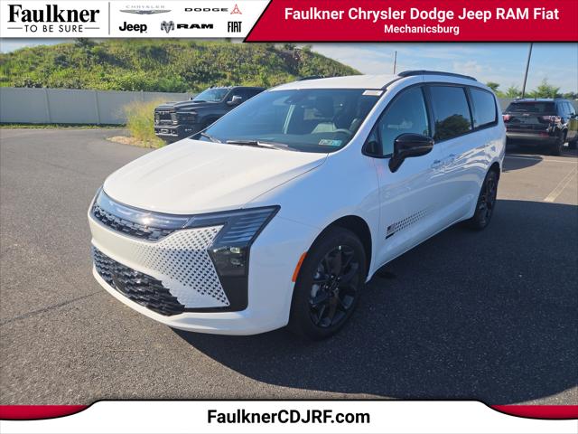 2027 Chrysler Pacifica Select for sale in Mechanicsburg, PA