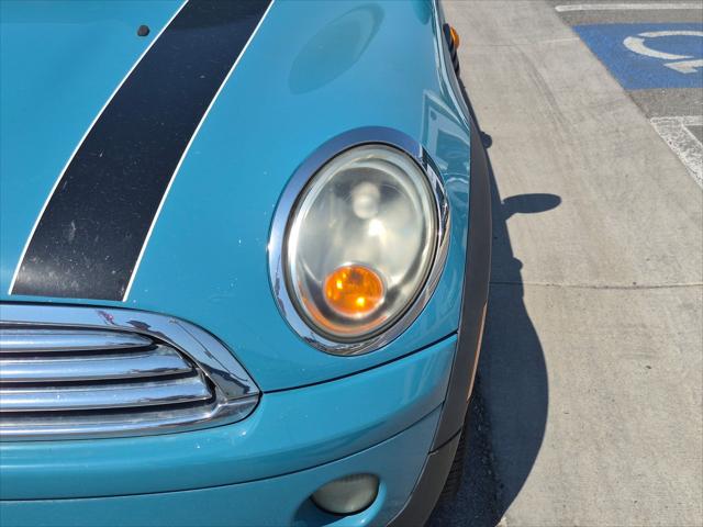 2009 MINI Cooper Base