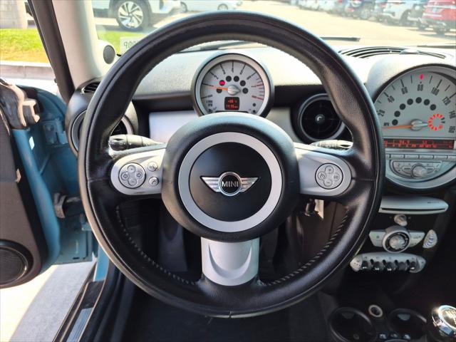 2009 MINI Cooper Base