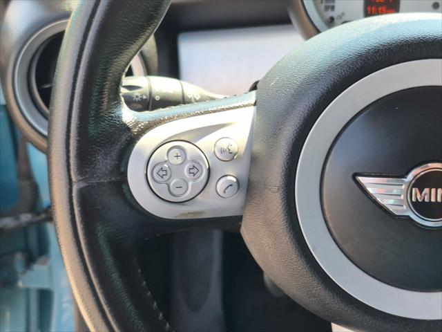 2009 MINI Cooper Base