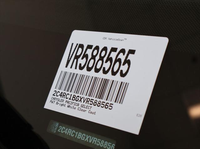 2027 Chrysler Pacifica Select