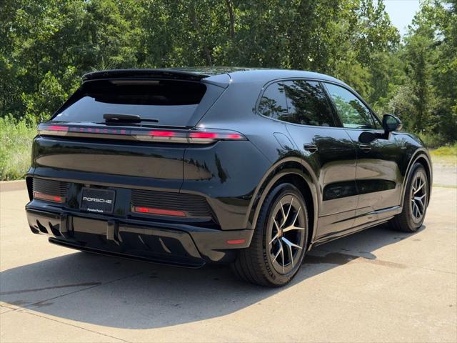 2026 Porsche Cayenne Unknown