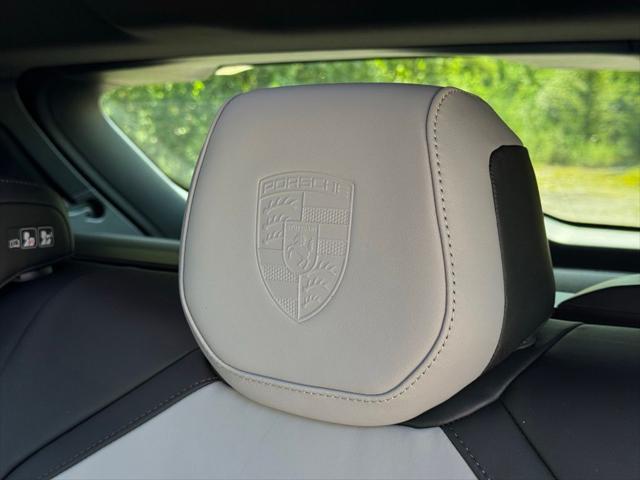 2026 Porsche Cayenne Unknown