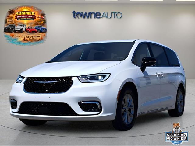2026 Chrysler Pacifica Limited for sale in Hamburg, NY