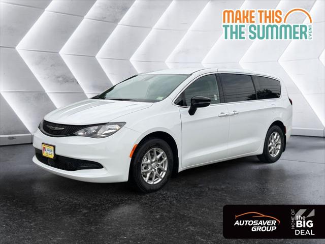 2027 Chrysler Pacifica LX for sale in Saint Johnsbury, VT