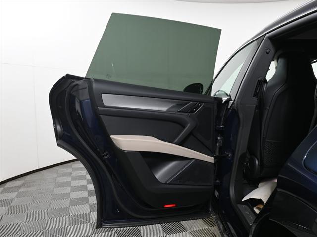 2026 Porsche Cayenne Unknown