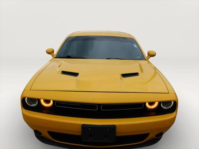 2018 Dodge Challenger SXT Plus