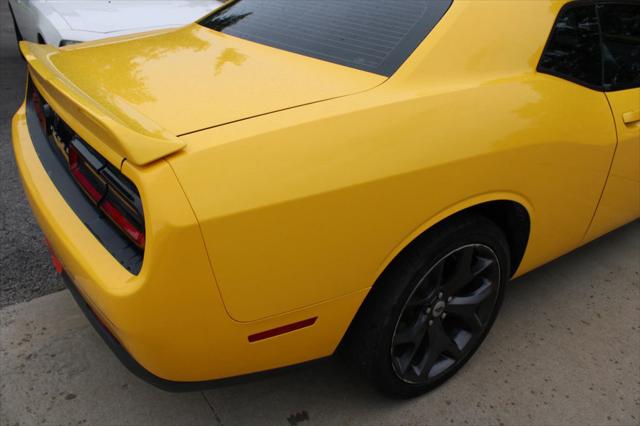 2018 Dodge Challenger SXT Plus