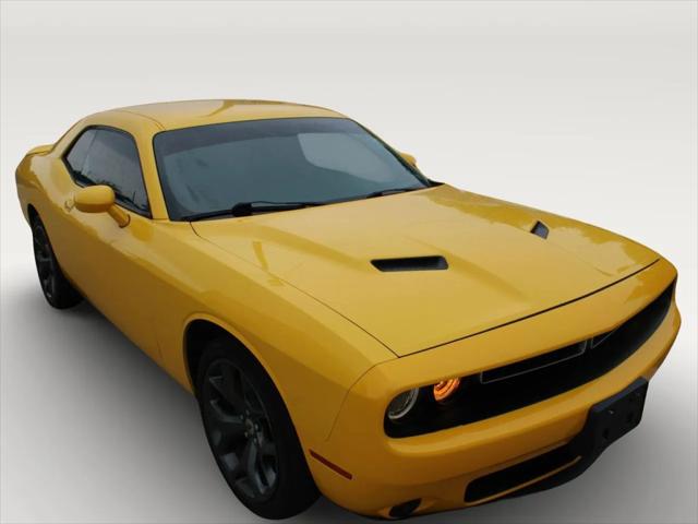 2018 Dodge Challenger SXT Plus