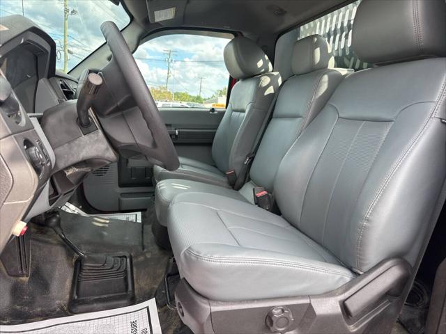 2016 Ford F-350 XL 4x4 2dr Regular Cab 141 in. WB DRW Chassis
