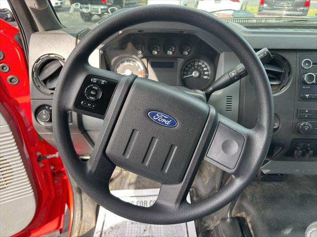 2016 Ford F-350 XL 4x4 2dr Regular Cab 141 in. WB DRW Chassis