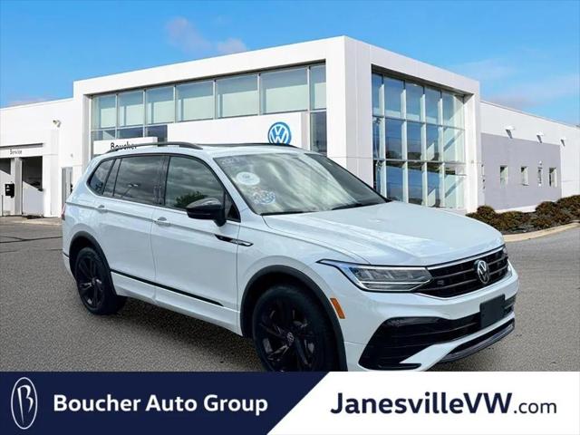 2023 Volkswagen Tiguan 2.0T SE R-Line Black for sale in Janesville, WI